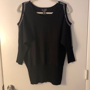 GUC Women’s Cold ShoulderSweater. Black with silver embellishments. Size Large
